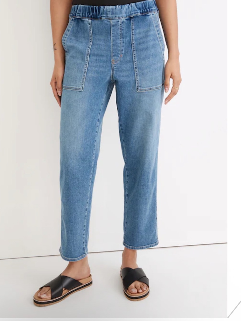 Madewell pull on relaxed leg jeans in medium wash